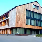 Alpina 公寓 *